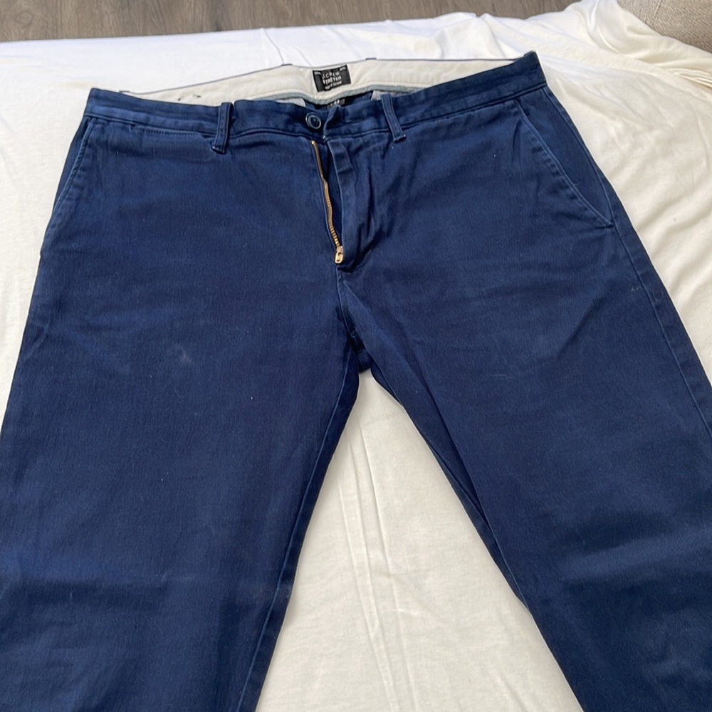 32x32 J. Crew Chino pants. Blue.